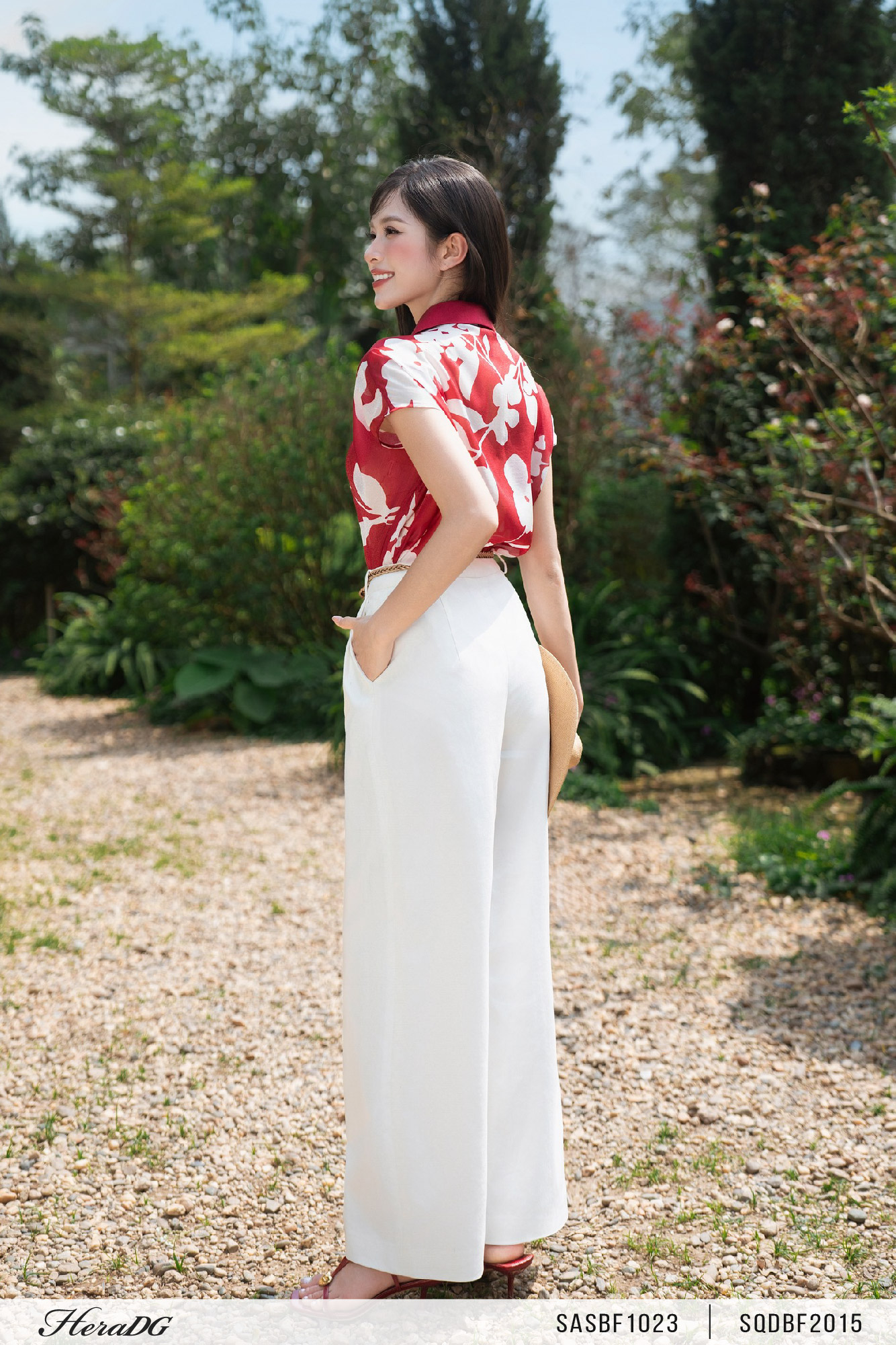 Ảnh của Áo sơ mi họa tiết tay liền